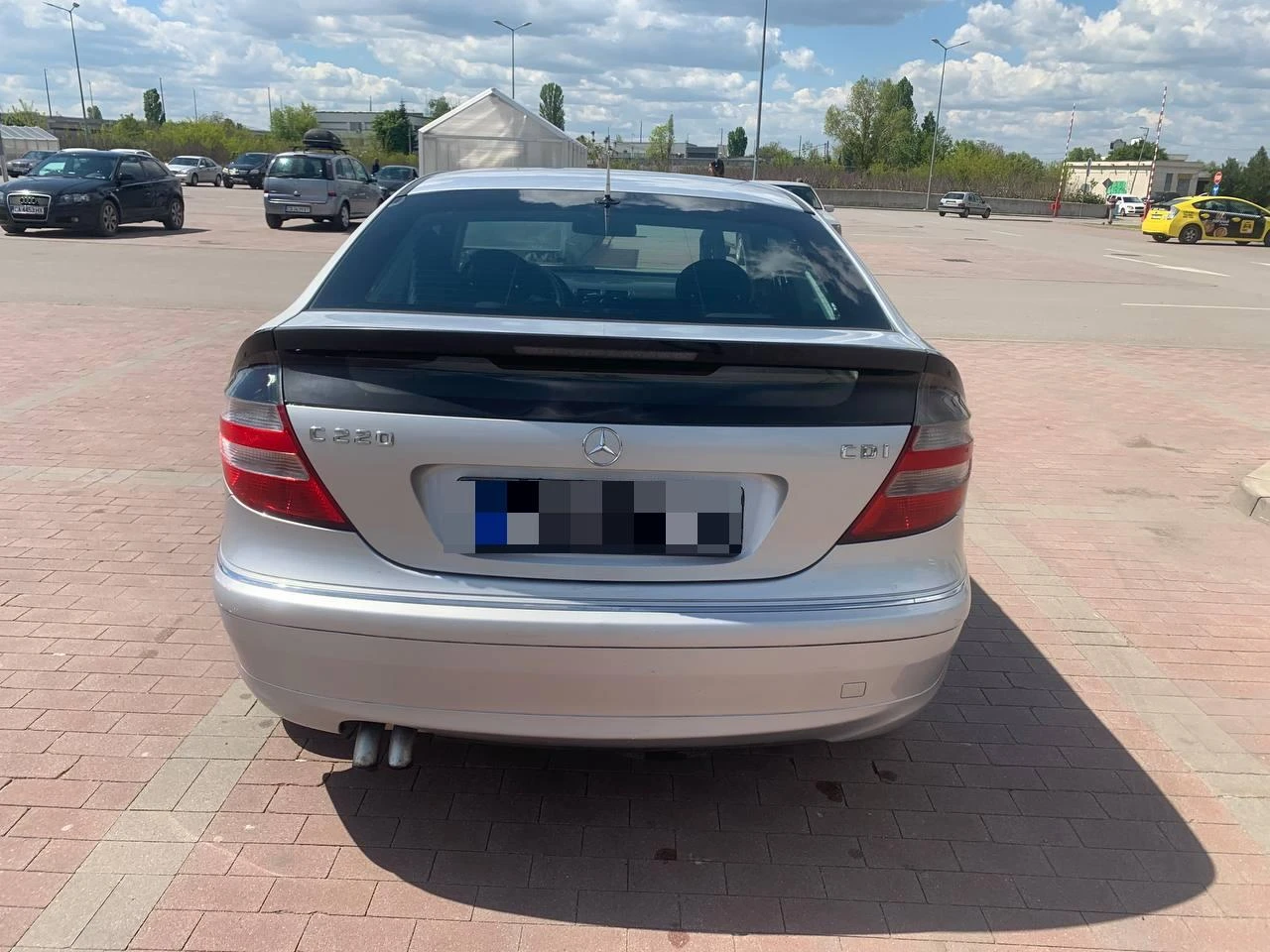 Mercedes-Benz C 220 Sport Coupe, снимка 6 - Автомобили и джипове - 54445548