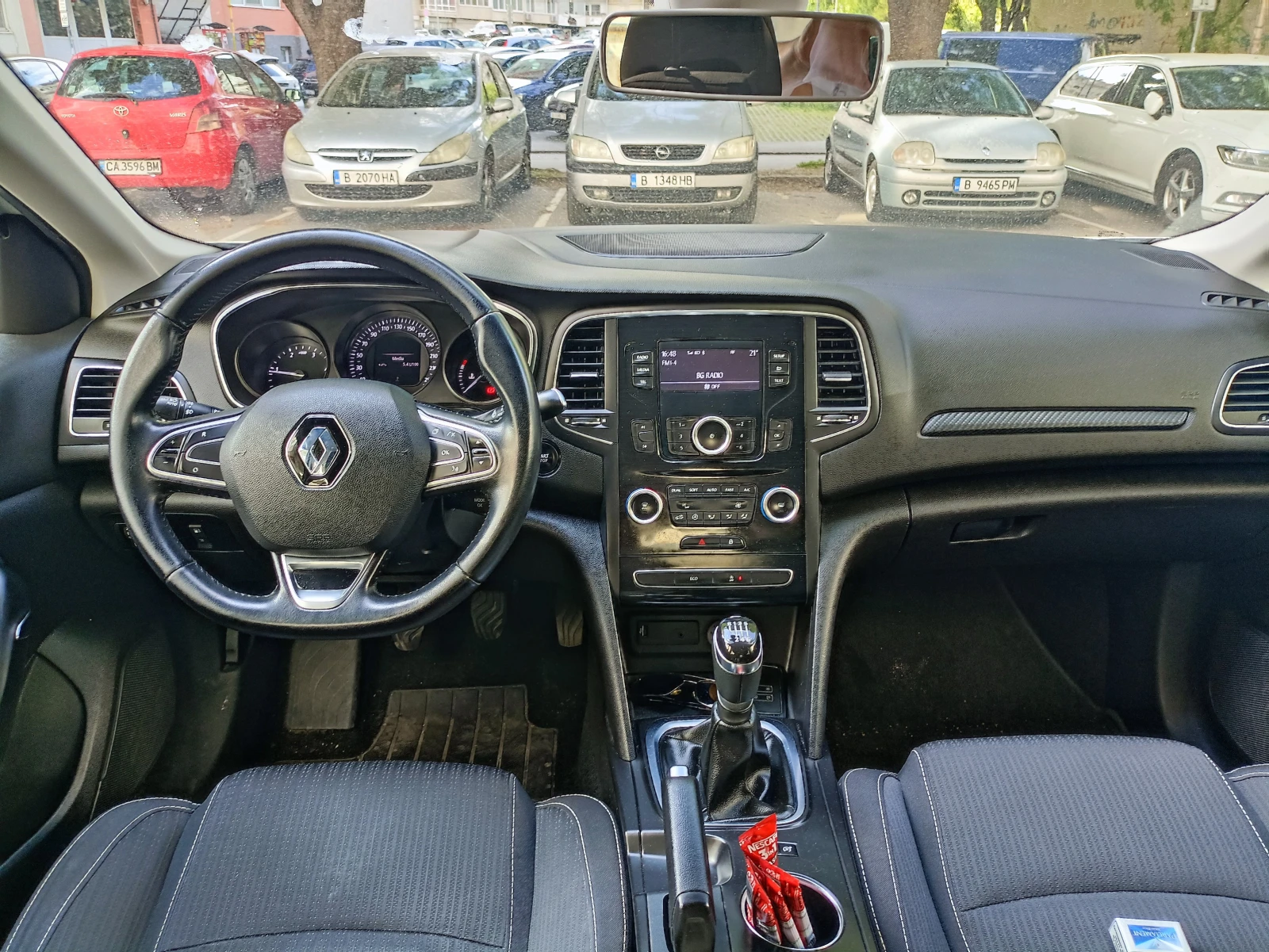 Renault Megane, снимка 12 - Автомобили и джипове - 54490074