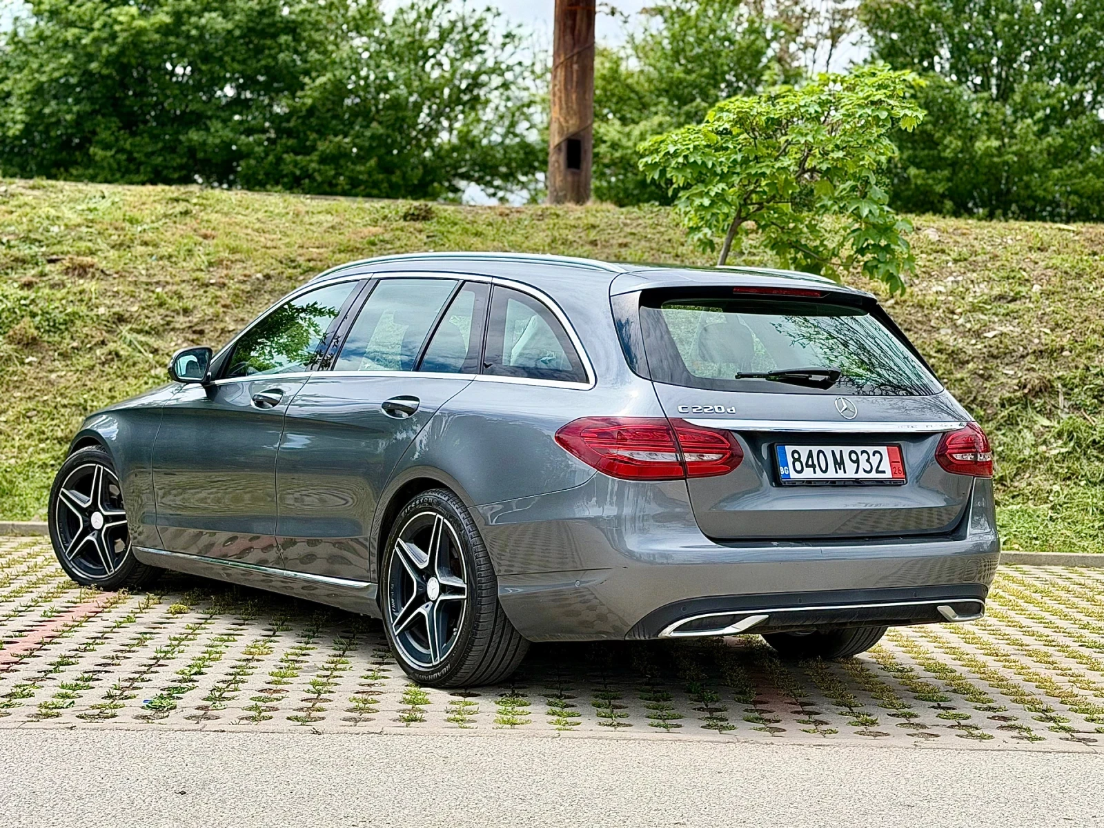 Mercedes-Benz C 220, снимка 4 - Автомобили и джипове - 54542971
