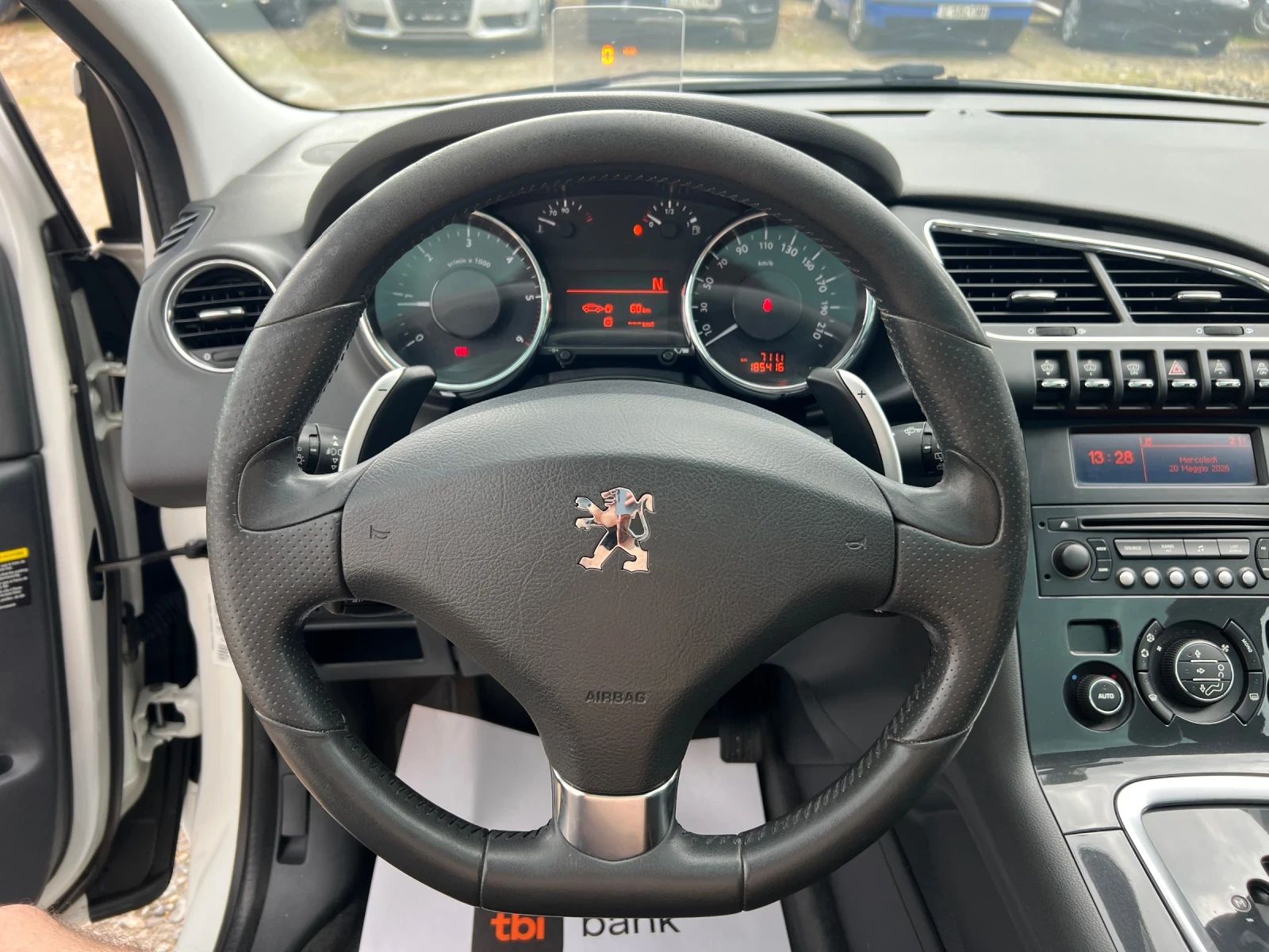Peugeot 3008 1.6HDI-112к.с./ Head-up/ Distronic/ Панорама/EURO5, снимка 12 - Автомобили и джипове - 54621866