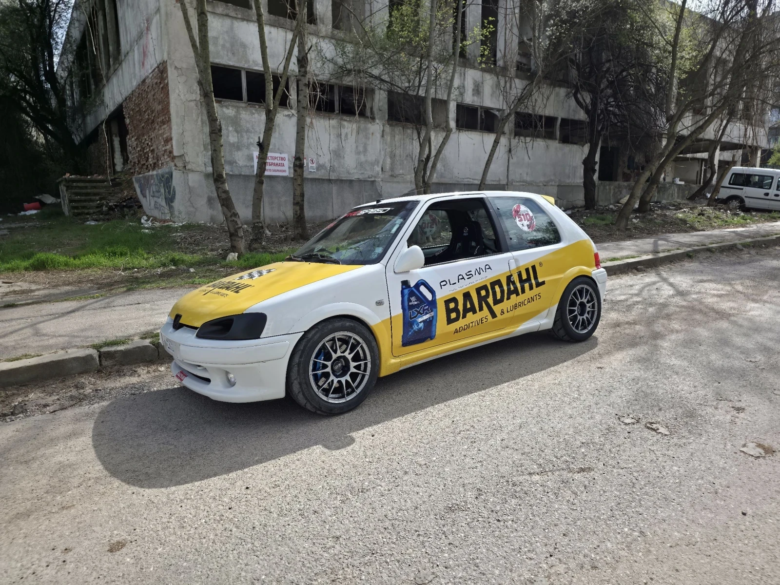 Peugeot 106