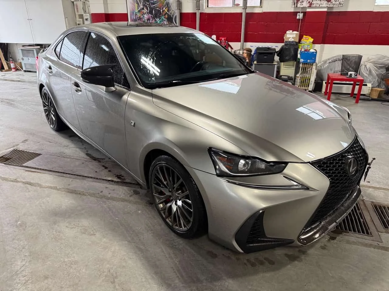 Lexus IS 300 AWD | F-SPORT PACK | PANO | NAVI | ОБДУХВАНЕ, снимка 2 - Автомобили и джипове - 54700156