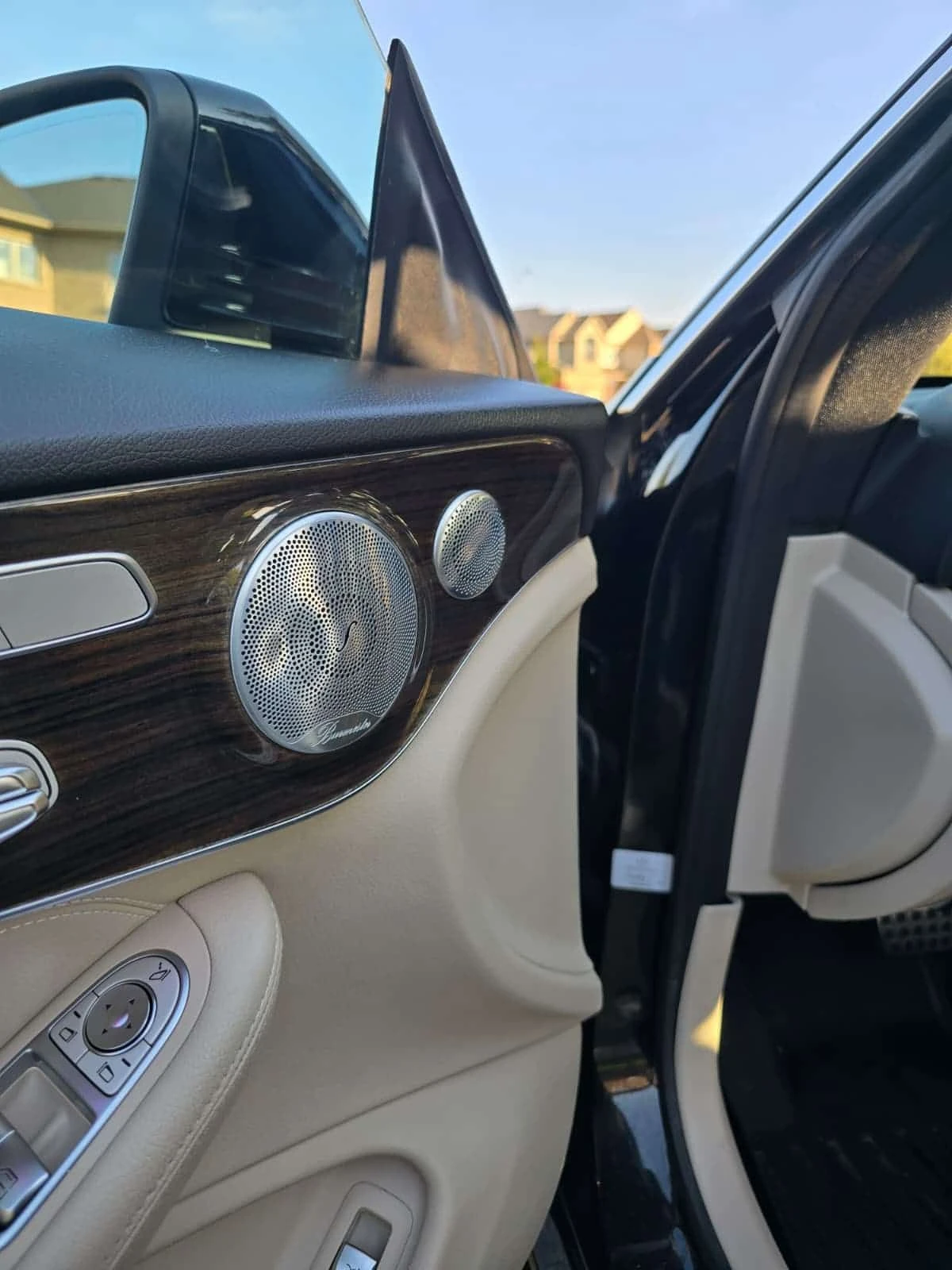 Mercedes-Benz C 300 CARFAX, снимка 11 - Автомобили и джипове - 54720873