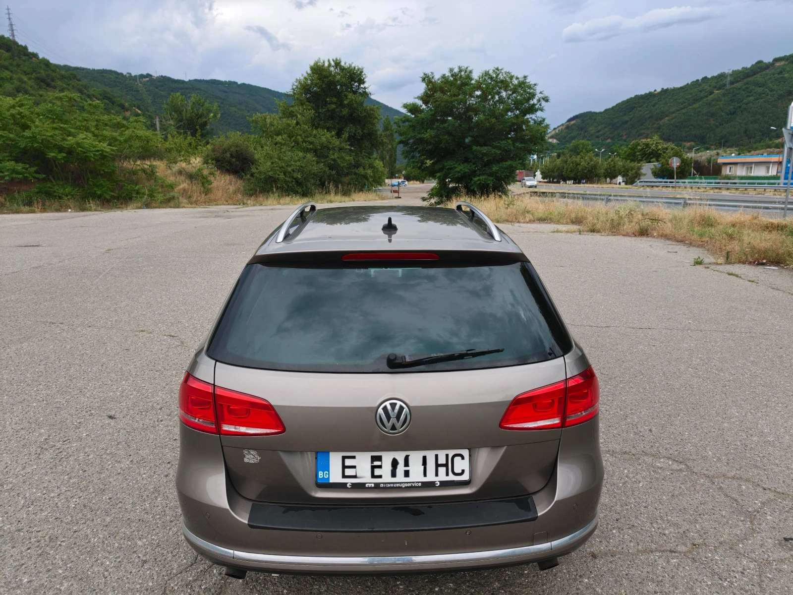 VW Passat 2.0 TDI 4motion, снимка 8 - Автомобили и джипове - 55123489