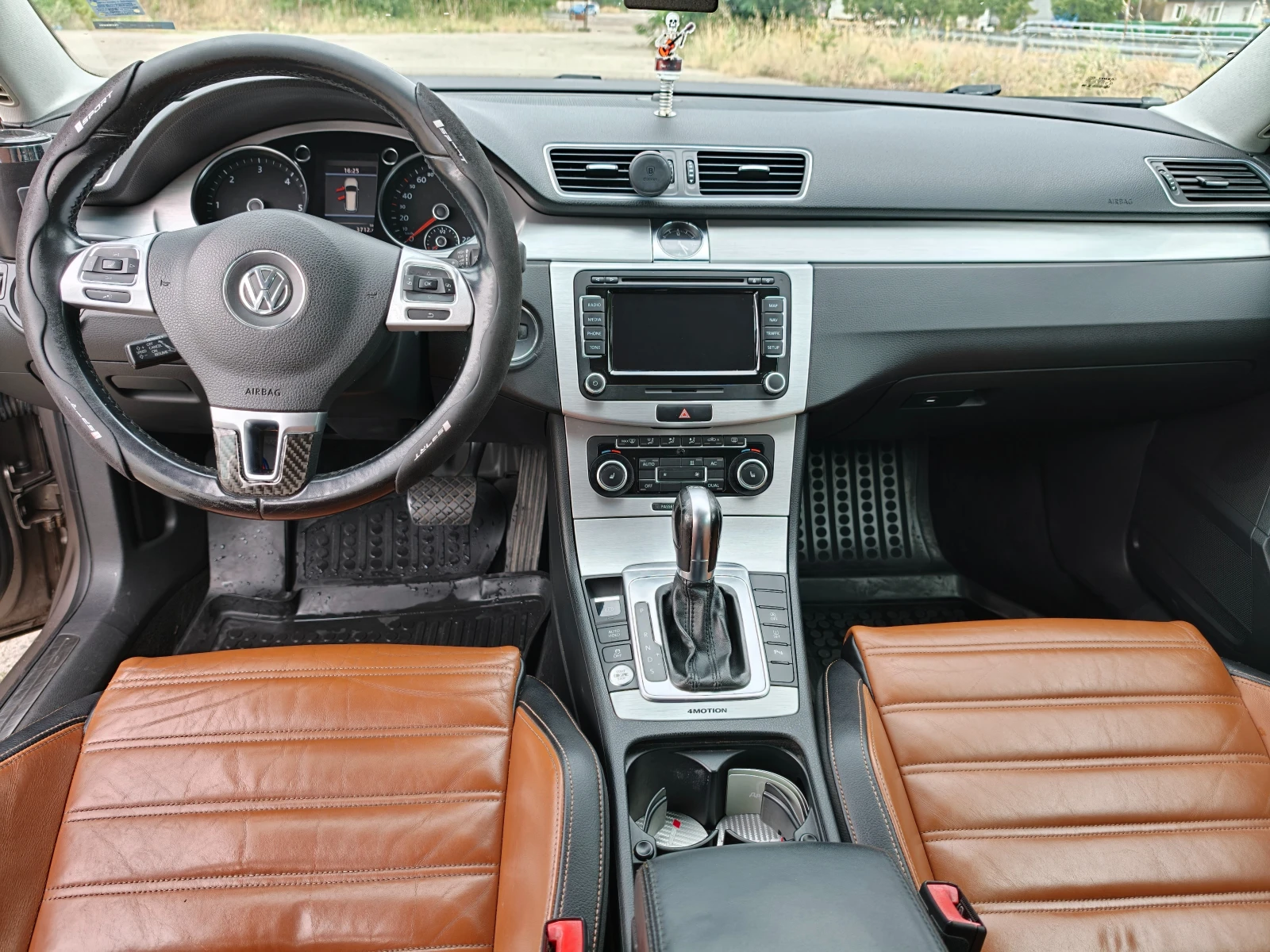 VW Passat 2.0 TDI 4motion, снимка 10 - Автомобили и джипове - 55123489