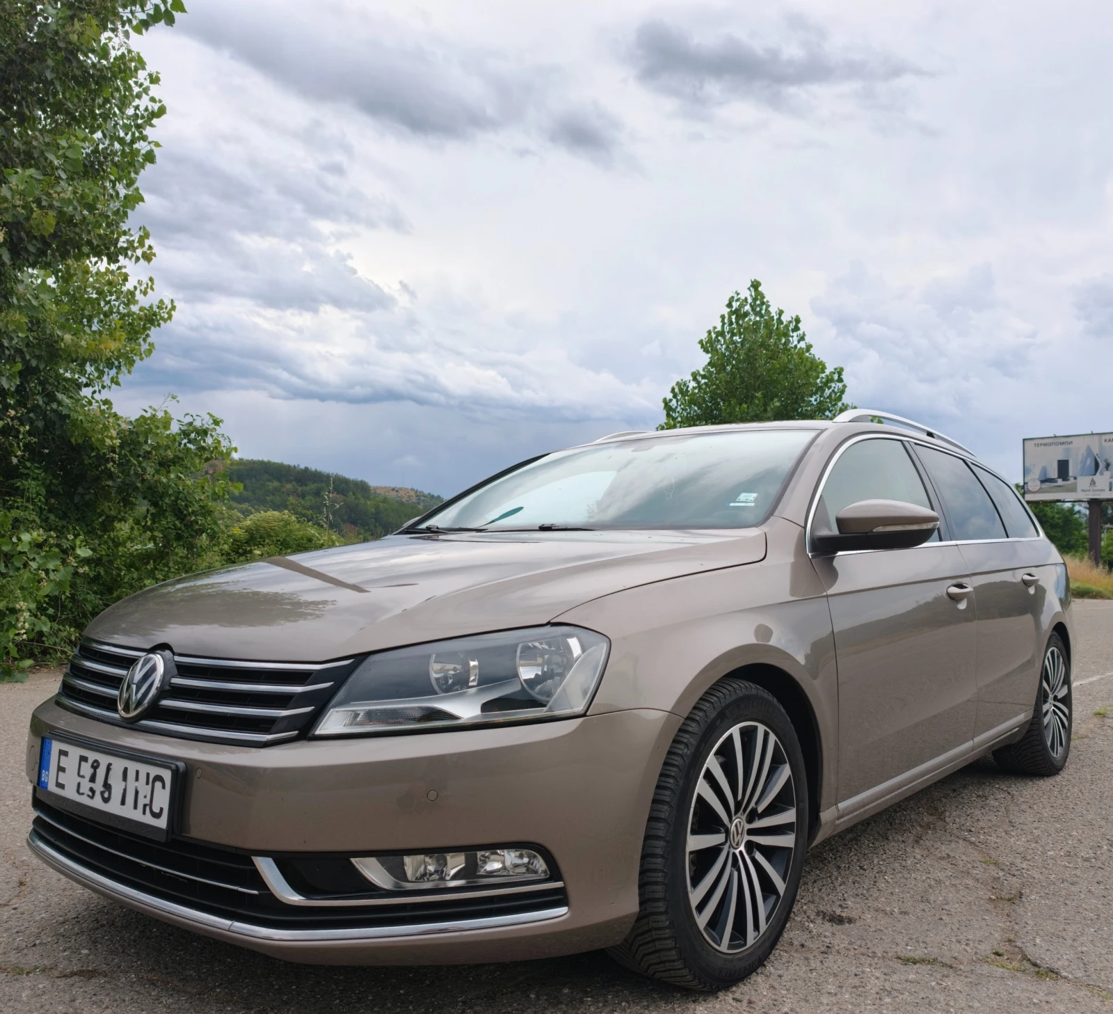VW Passat 2.0 TDI 4motion, снимка 2 - Автомобили и джипове - 55123489