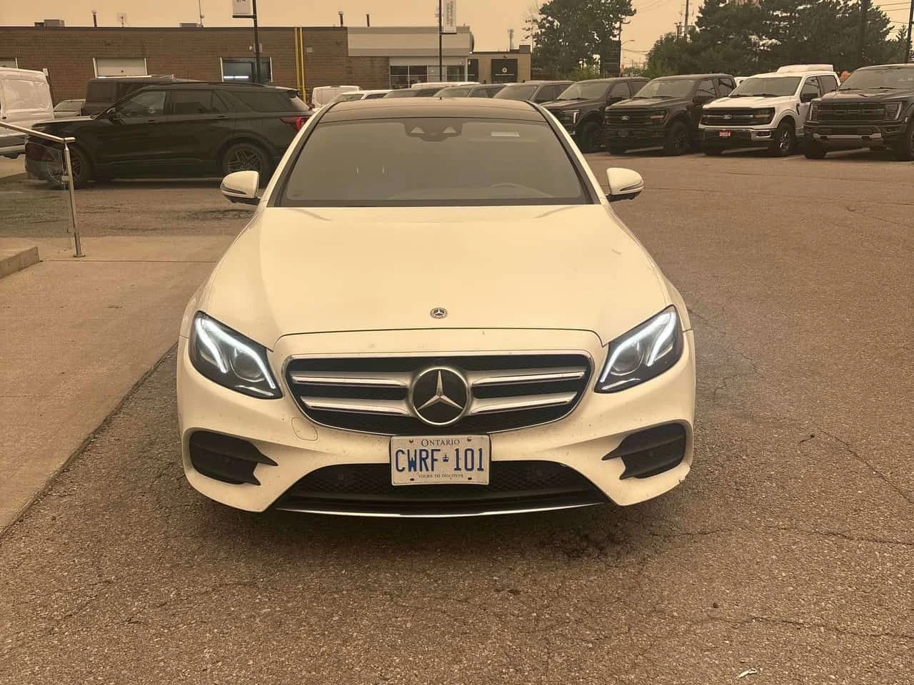 Mercedes-Benz E 300 4MATIC * AMG PACK* ���������* 360 ������* BURMASTE | Mobile.bg � ����������� 2