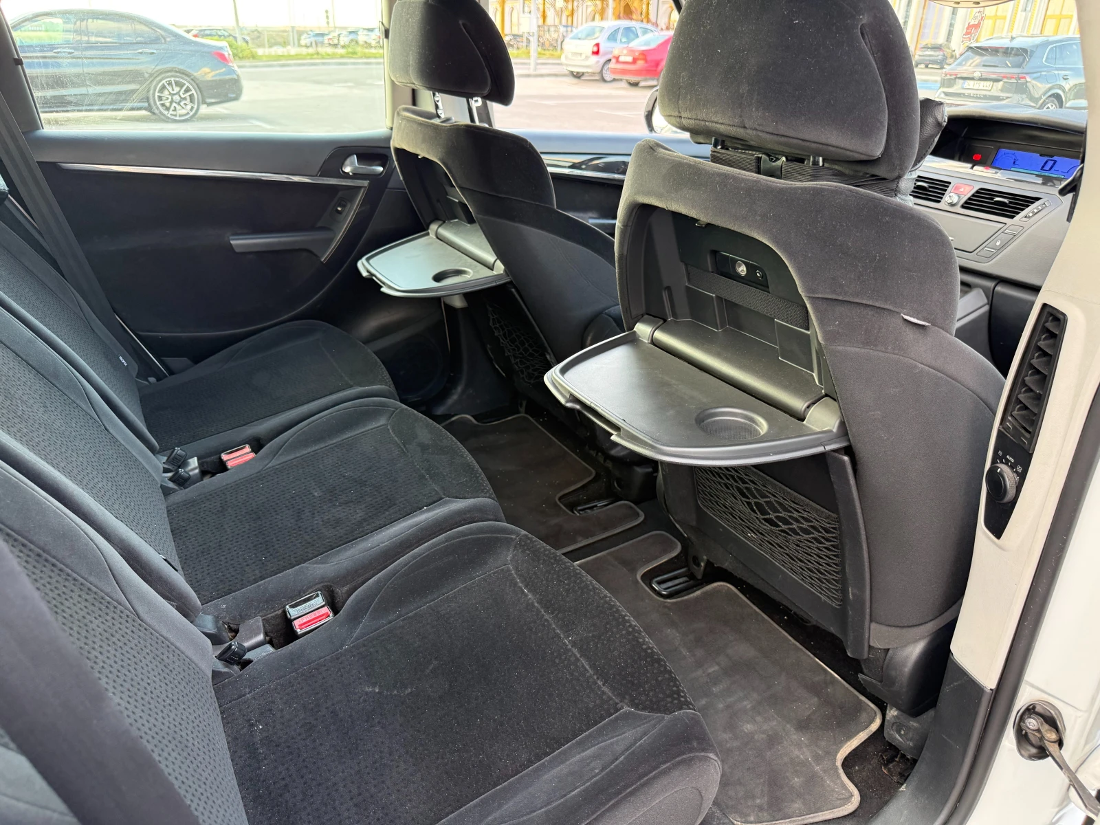 Citroen C4 Picasso, снимка 15 - Автомобили и джипове - 55599265