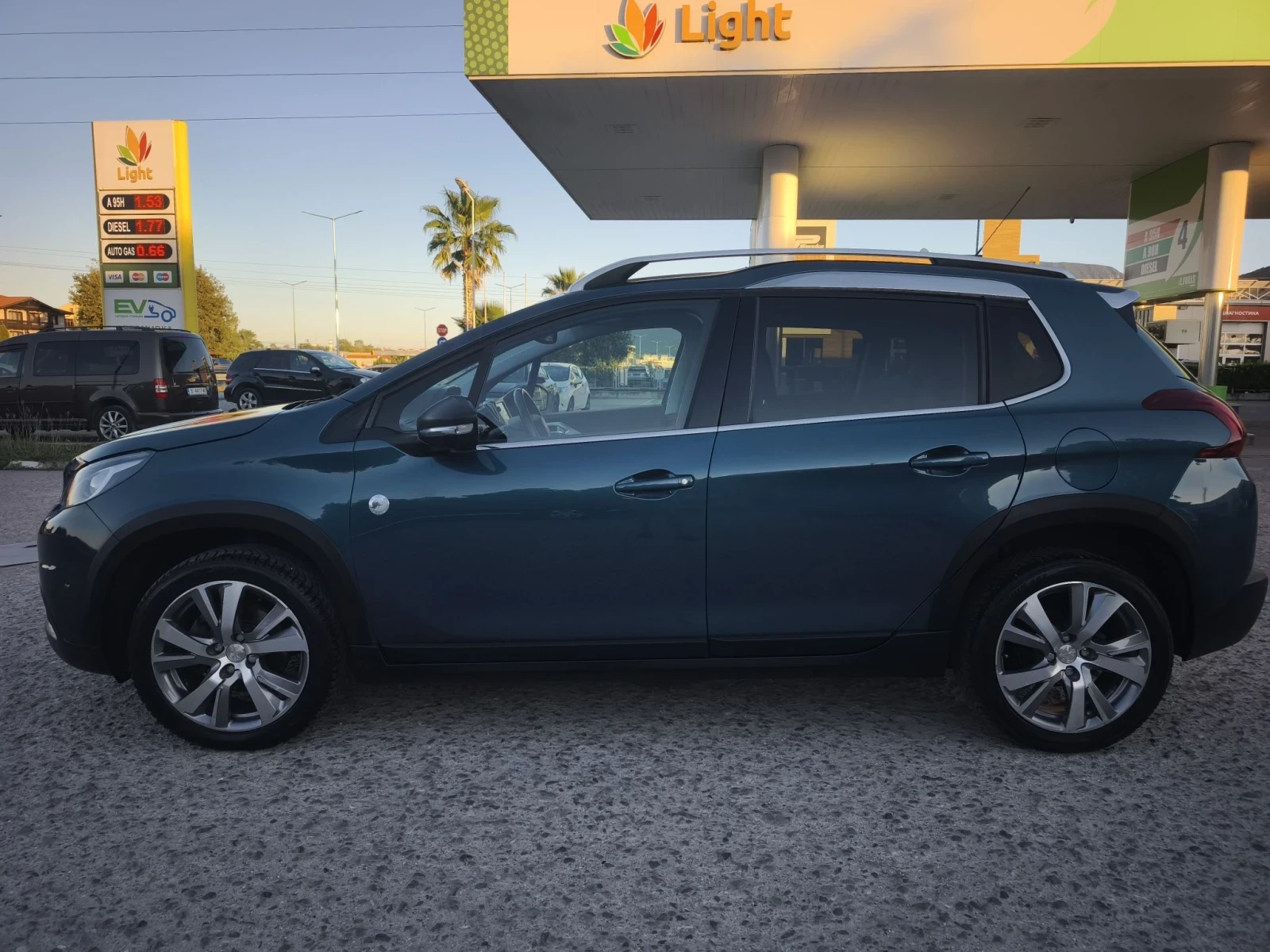 Peugeot 2008 1.6HDI 120kc CROSSCITY FULL SERVICE IN PEUGEOT  | Mobile.bg � ����������� 6