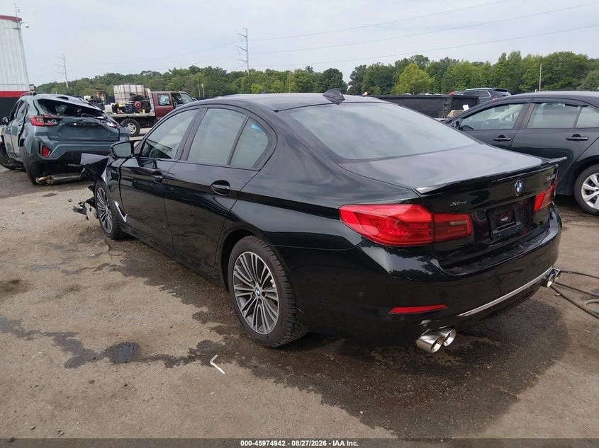 BMW 540 XDRIVE* PREMIUM* КЛИП НА МОТОРА* CARFAX, снимка 7 - Автомобили и джипове - 56152638