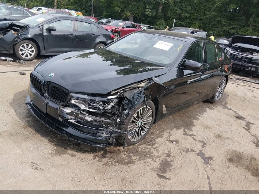 BMW 540 XDRIVE* PREMIUM* КЛИП НА МОТОРА* CARFAX, снимка 2 - Автомобили и джипове - 56152638