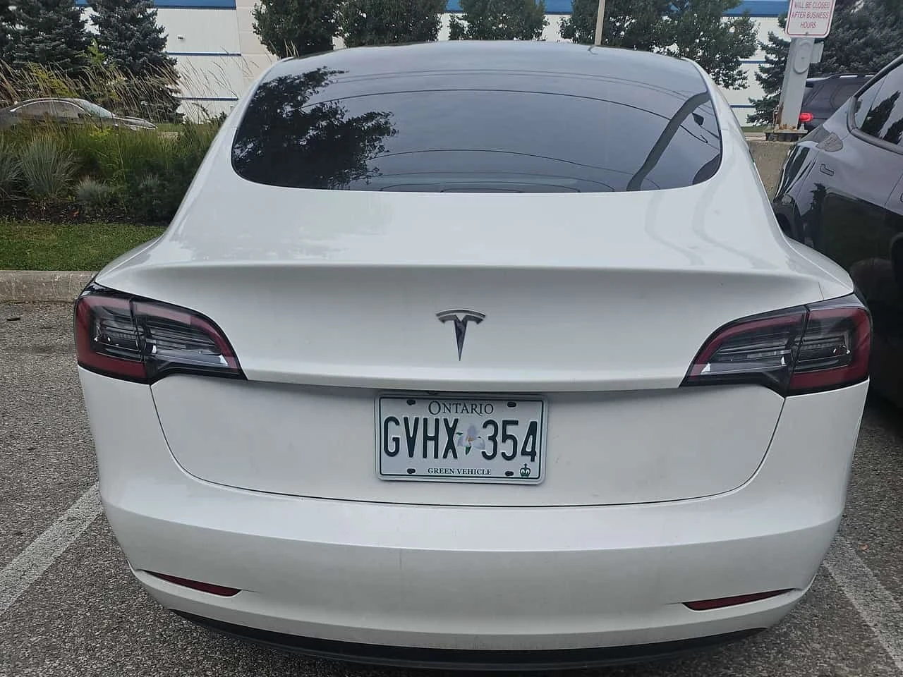 Tesla Model 3  RWD / Carfax / ����������  | Mobile.bg � ����������� 4
