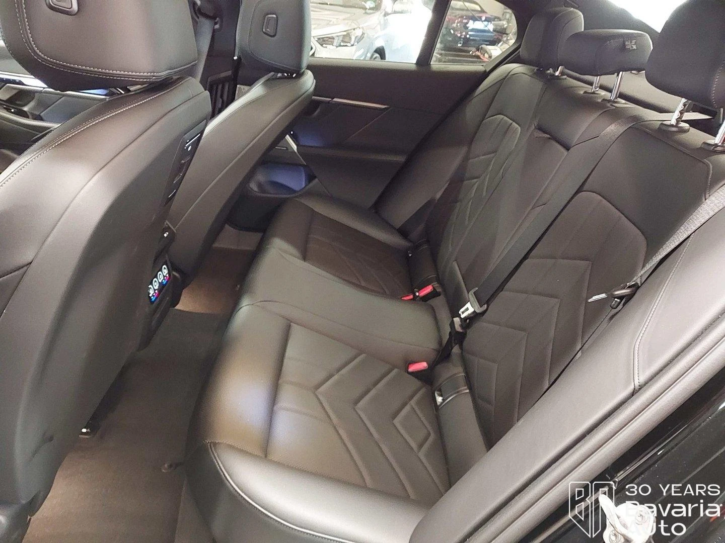 BMW 520 d Steptronic, снимка 8 - Автомобили и джипове - 56709338