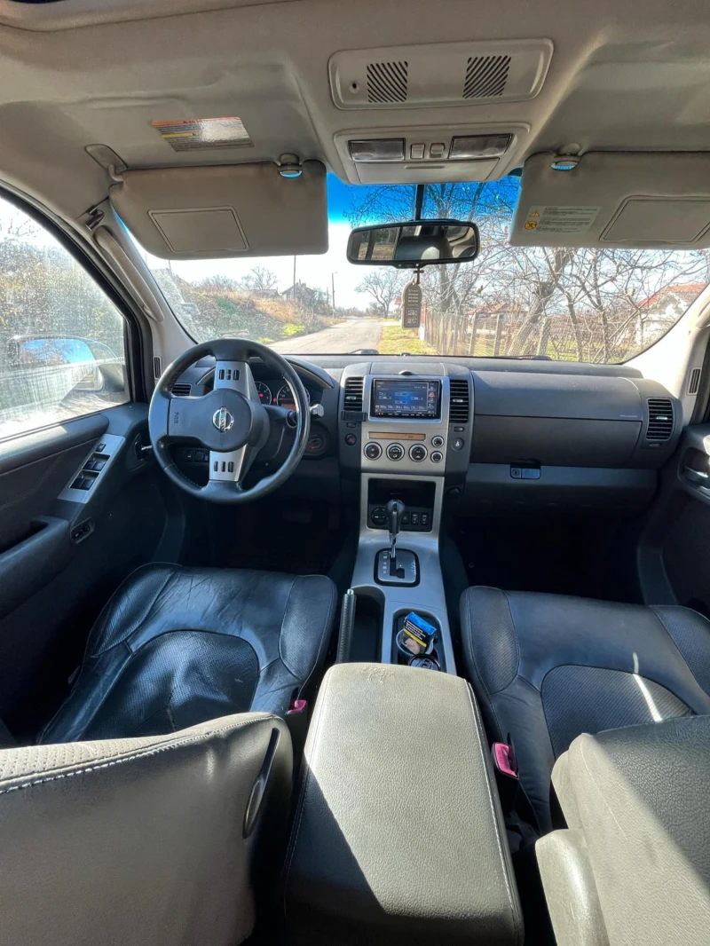 Nissan Pathfinder, снимка 11 - Автомобили и джипове - 49008459