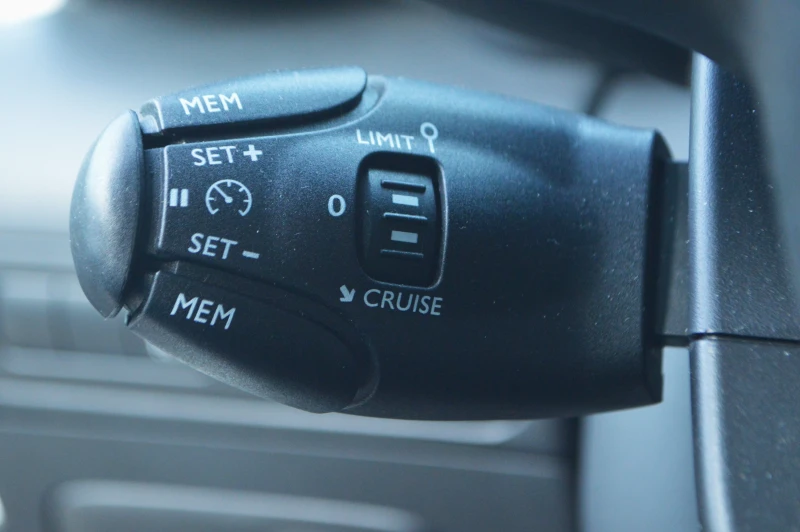 Citroen C3 Aircross 1.2i / ГАЗ, снимка 10 - Автомобили и джипове - 50524616