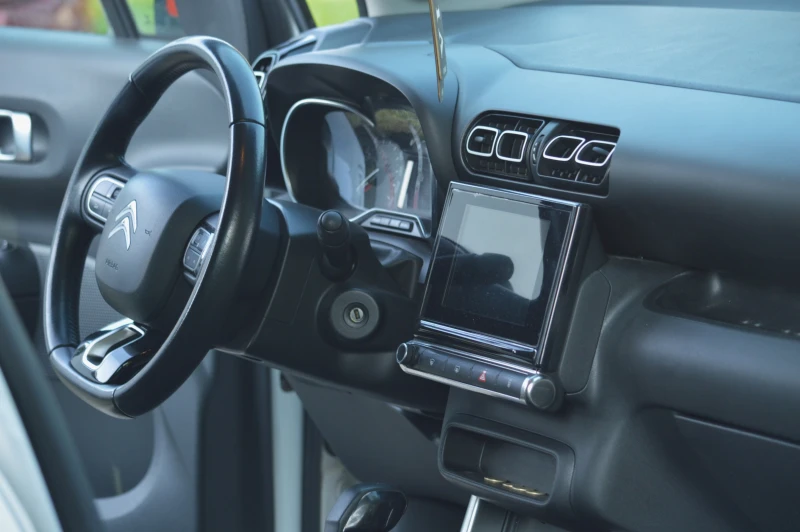 Citroen C3 Aircross 1.2i / ГАЗ, снимка 8 - Автомобили и джипове - 50524616
