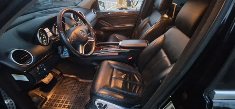 Mercedes-Benz GL 550, снимка 7 - Автомобили и джипове - 52366015