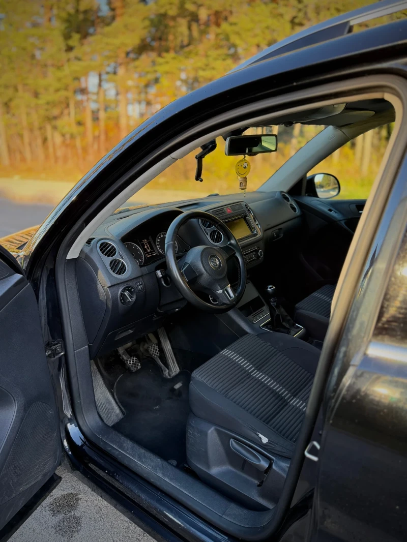 VW Tiguan VW Tiguan 2.0 TDI 140 к.с. 4x4   2011г., снимка 7 - Автомобили и джипове - 52426129