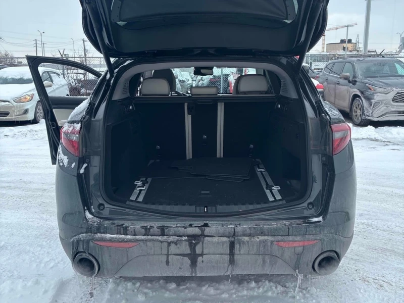 Alfa Romeo Stelvio 2019 AWD * CARFAX * БЕЗ ПЪРВОНАЧАЛНА ВНОСКА, снимка 13 - Автомобили и джипове - 52776213