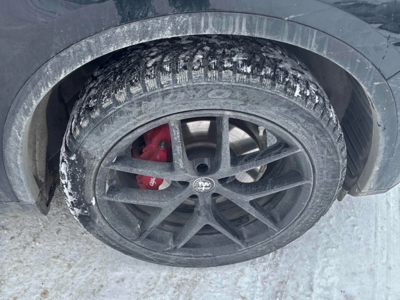 Alfa Romeo Stelvio 2019 AWD * CARFAX * БЕЗ ПЪРВОНАЧАЛНА ВНОСКА, снимка 6 - Автомобили и джипове - 52776213