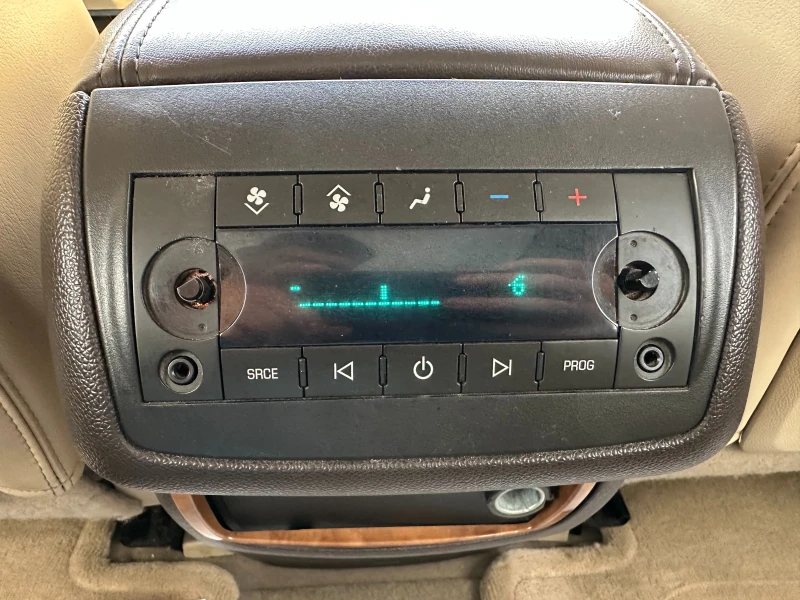 Buick Enclave 3.6i 279 к.с./Газ/бензин/4х4 , снимка 11 - Автомобили и джипове - 52874958