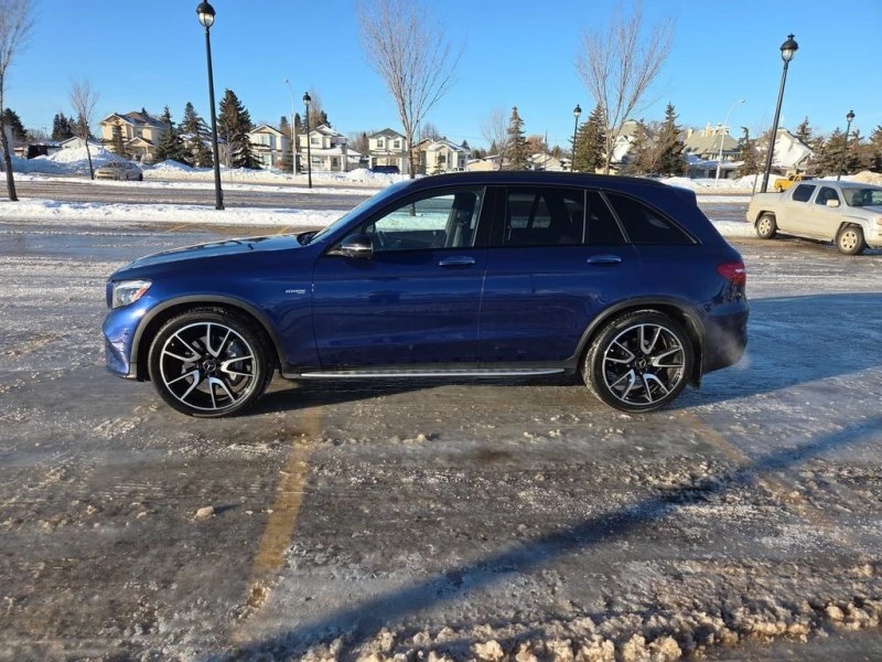 Mercedes-Benz GLC 43 AMG Keyless Entry / 360 / CARFAX, снимка 2 - Автомобили и джипове - 53236112