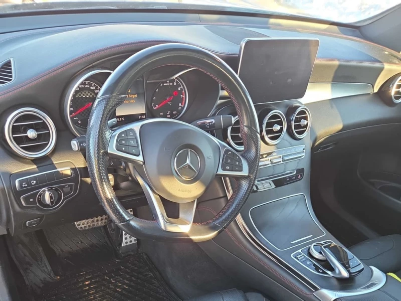Mercedes-Benz GLC 43 AMG Keyless Entry / 360 / CARFAX, снимка 8 - Автомобили и джипове - 53236112