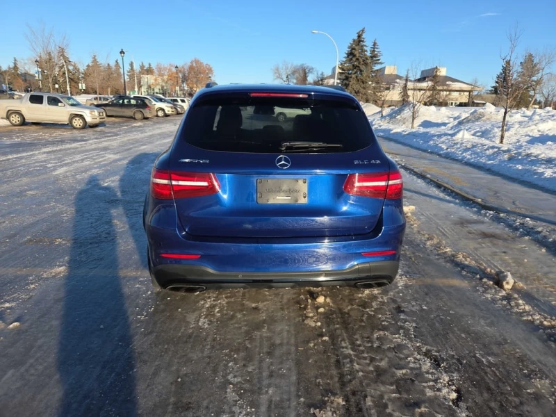 Mercedes-Benz GLC 43 AMG Keyless Entry / 360 / CARFAX, снимка 4 - Автомобили и джипове - 53236112