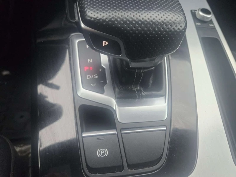 Audi Q5 * quattro Prestige * CARFAX * ЦЕНА ДО БГ, снимка 11 - Автомобили и джипове - 53452941