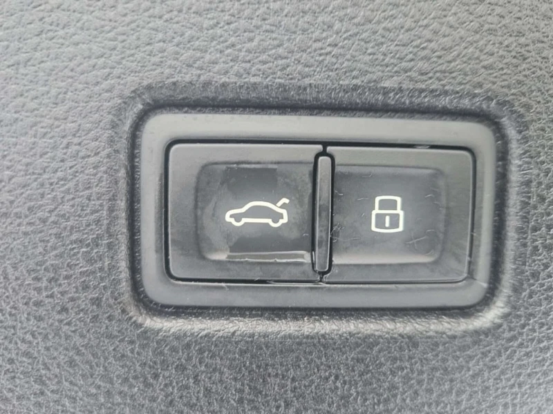 Audi Q5 * quattro Prestige * CARFAX * ЦЕНА ДО БГ, снимка 15 - Автомобили и джипове - 53452941