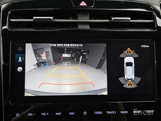 Hyundai Tucson 2.0 Diesel 4WD, снимка 12 - Автомобили и джипове - 55564086