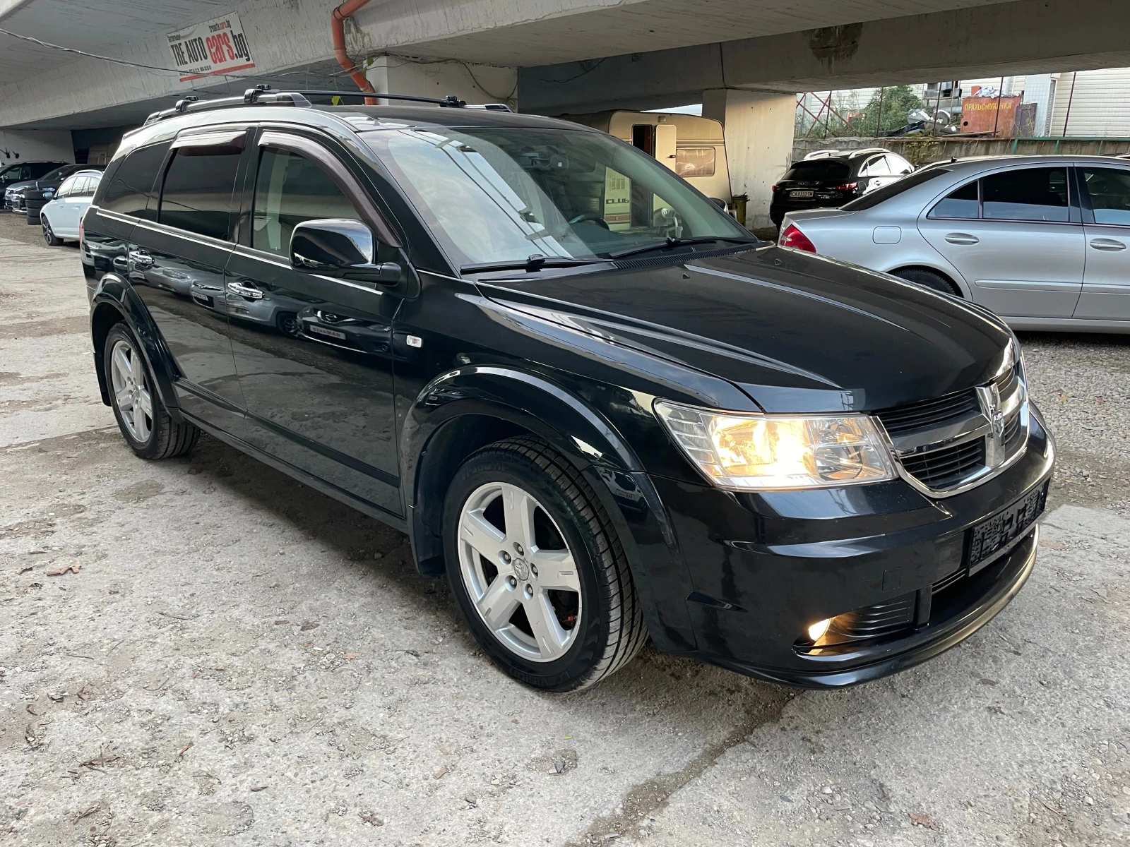 Dodge Journey 2.0CRDI-R/T-NAVI-КАМЕРА-КОЖА-ПОДГРЕВ-FULL- - изображение 3