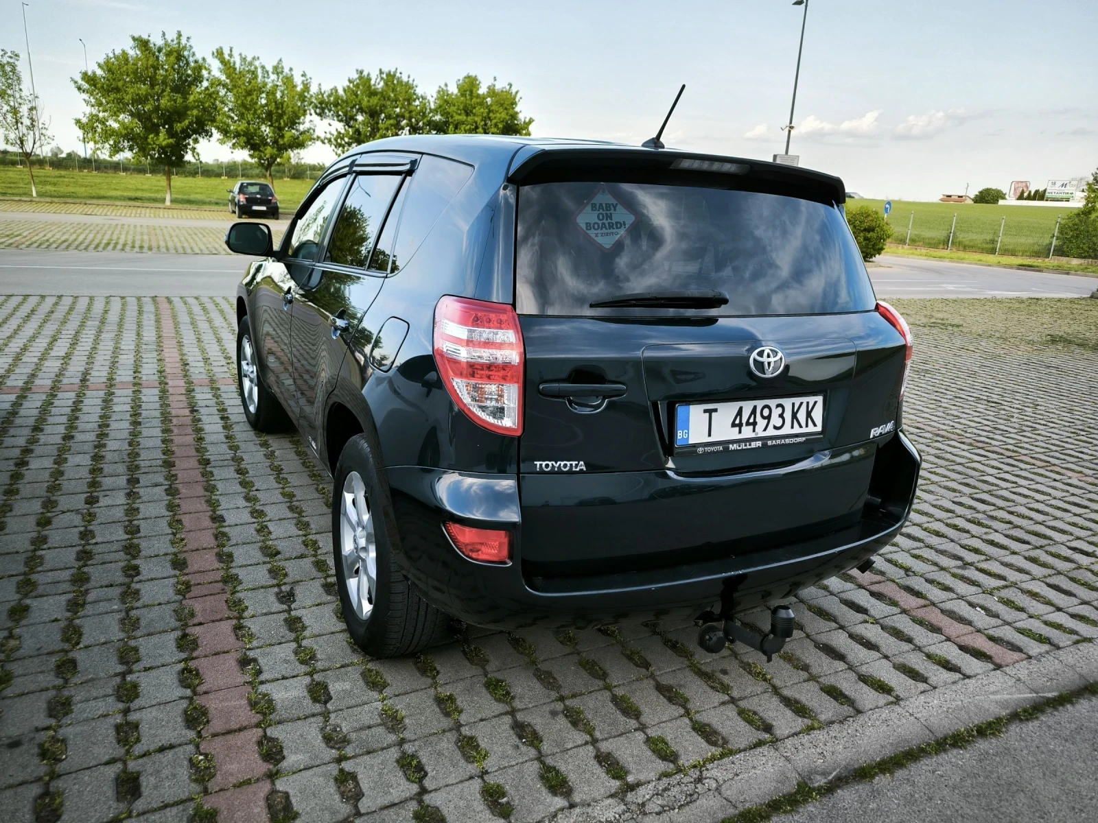 Toyota Rav4 D4D 2200 4x4 150 - изображение 5