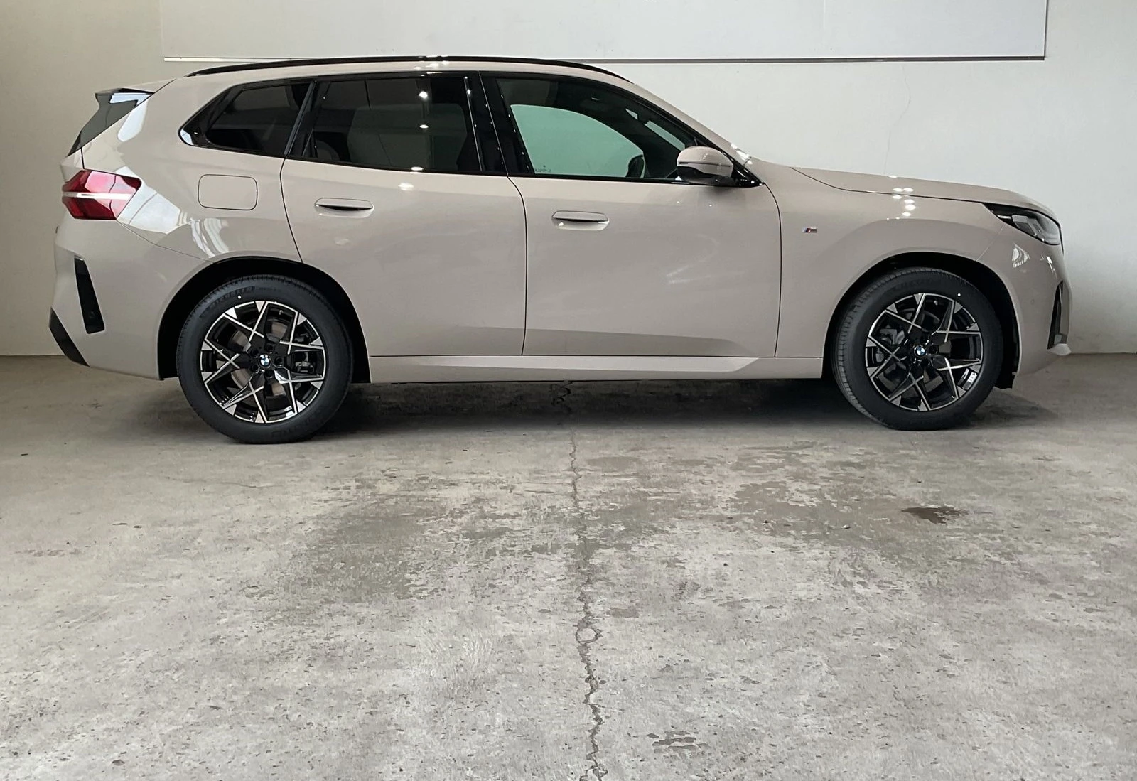BMW X3 20i* XDRIVE* M-SPORT* HEAD-UP* MEMORY* LASER*  - изображение 3