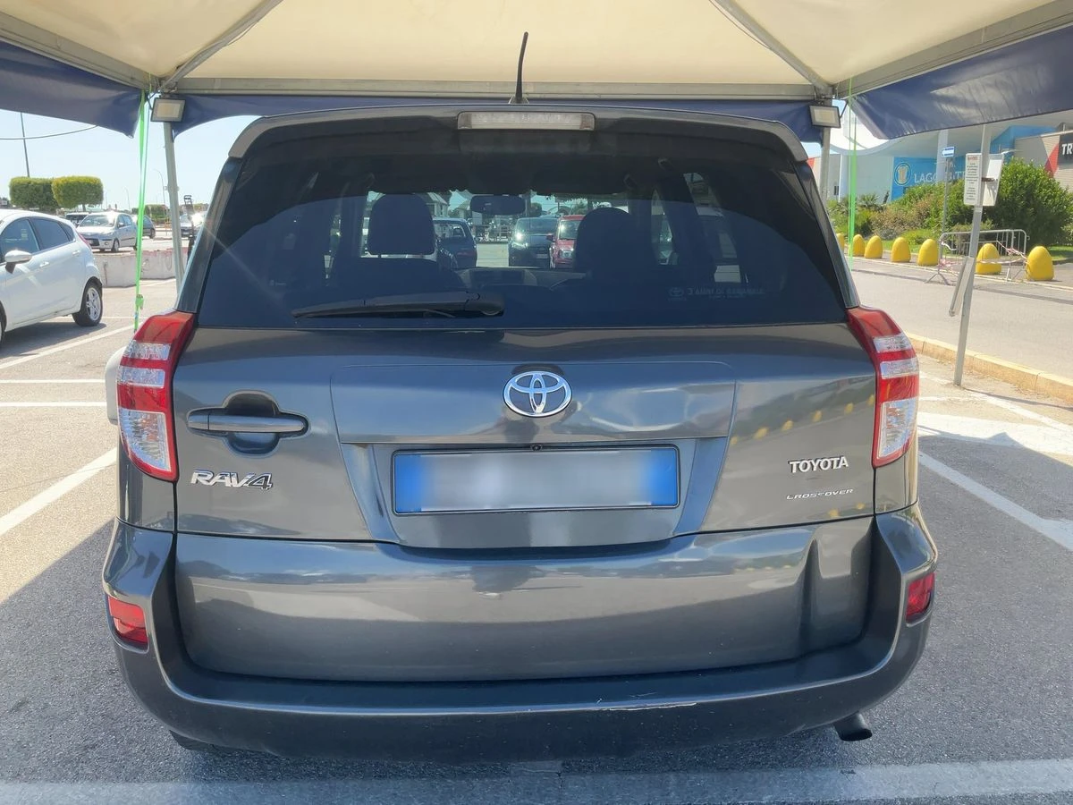 Toyota Rav4 4x4| CROSSOVER| КАМЕРА| FACE , снимка 5 - Автомобили и джипове - 54952707