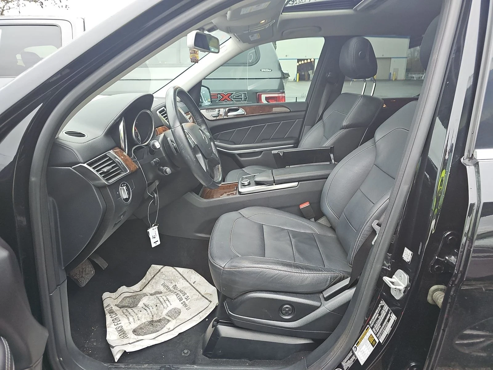Mercedes-Benz GL 450 Не е на ход, снимка 7 - Автомобили и джипове - 55607494