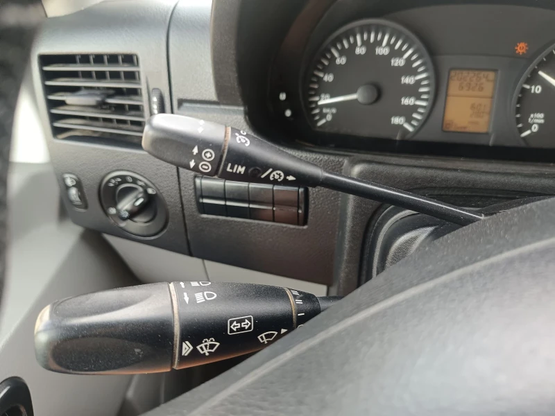 Mercedes-Benz Sprinter 313cdi 7места КЛИМА, снимка 10 - Бусове и автобуси - 49402659