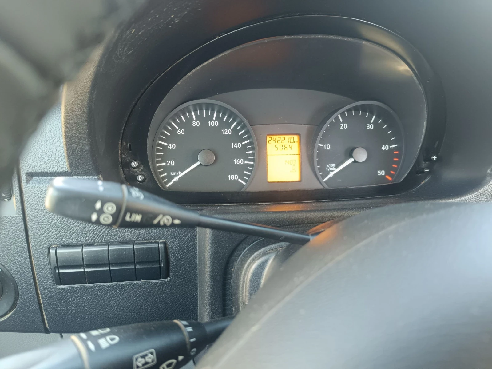 Mercedes-Benz Sprinter 313cdi 7места КЛИМА - изображение 9