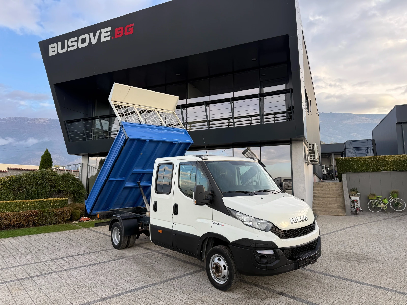 Iveco Daily 35-130 до 3.5т. 3.20м. 7-местен Клима  Euro 5 
