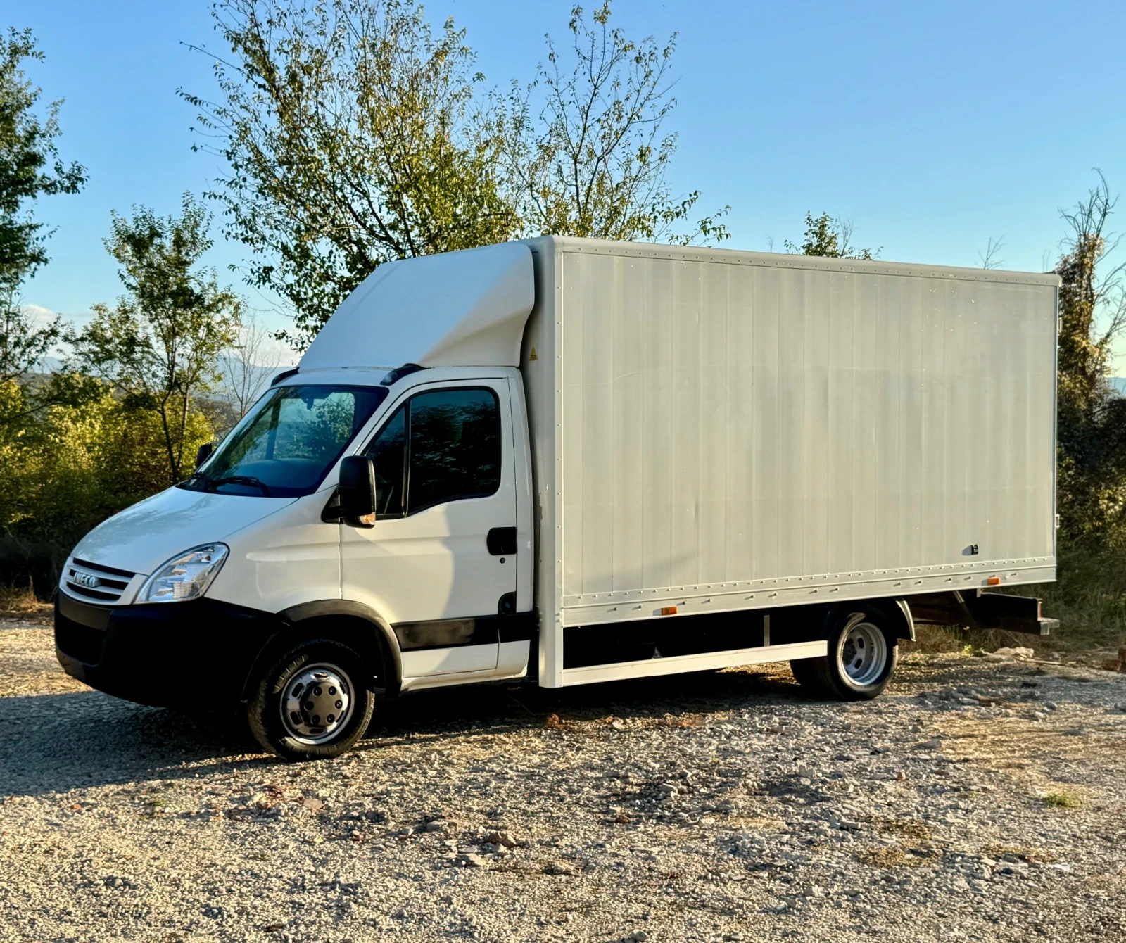 Iveco 50�18 40C18 3.0 / 180 �.�. / 4.60 ������ / �� 3.5 ���� | Mobile.bg � ����������� 2