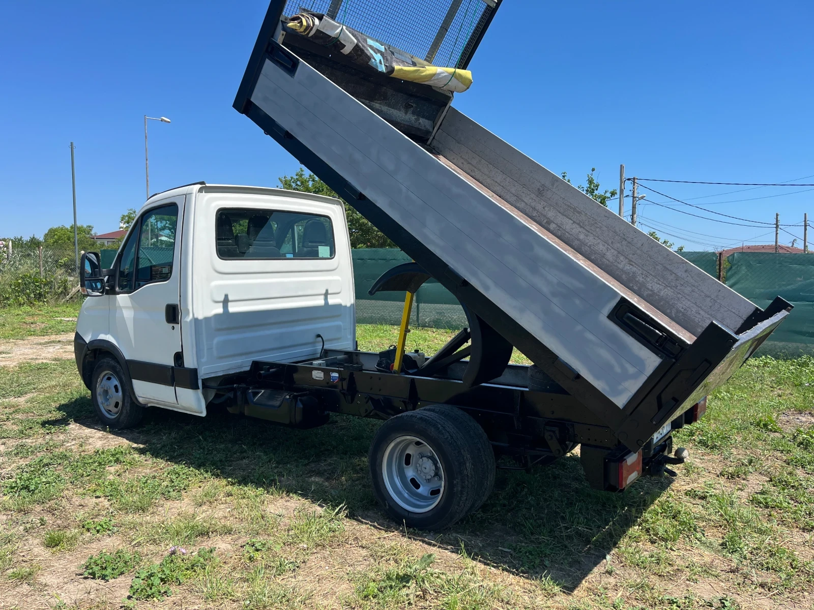 Iveco 35c13 Самосвал  - изображение 2