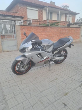 Honda Cbr F4i, снимка 2