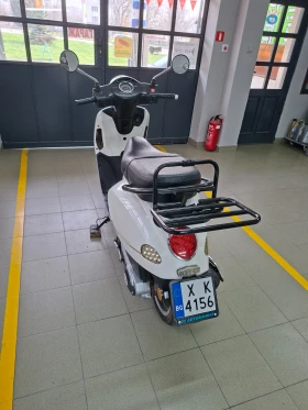 Moto Morini 125 Скутер, снимка 6