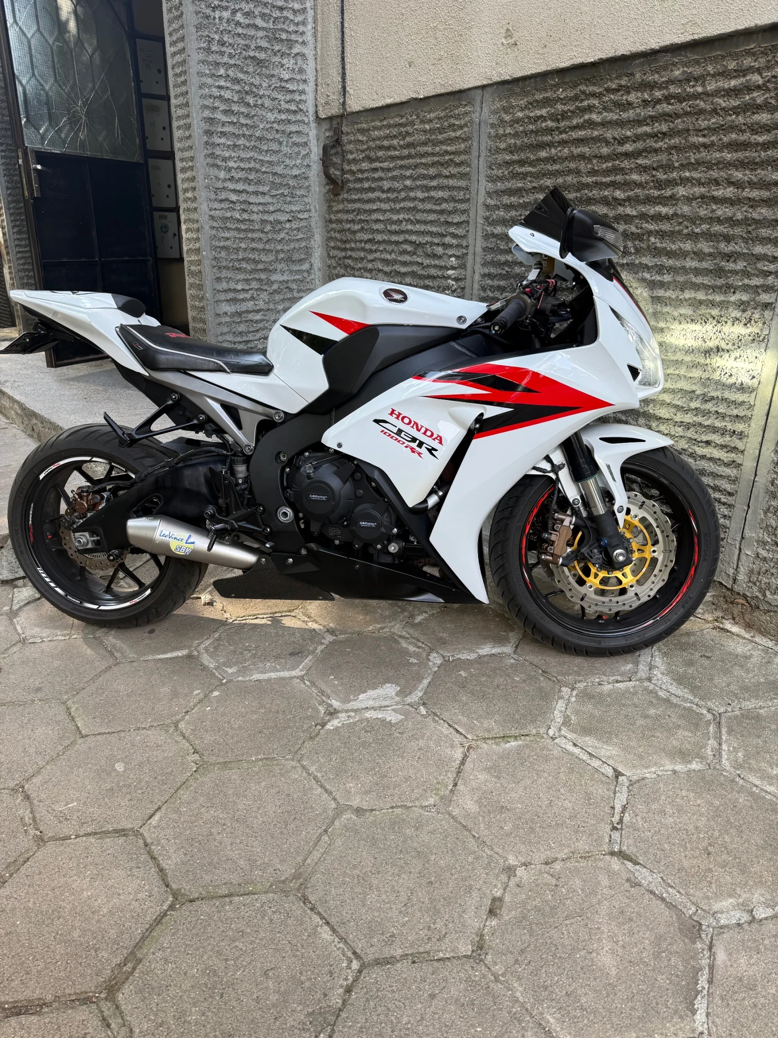 Honda Cbr 1000RR, снимка 4 - Мотоциклети и мототехника - 56136529
