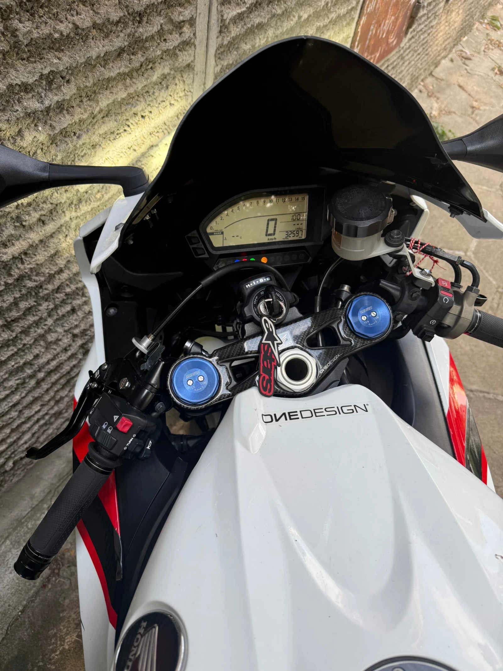 Honda Cbr 1000RR, снимка 3 - Мотоциклети и мототехника - 56136529