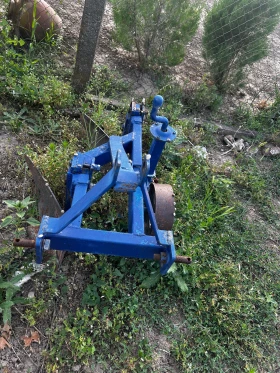 ������� ISEKI | Mobile.bg � ����� ������ 11