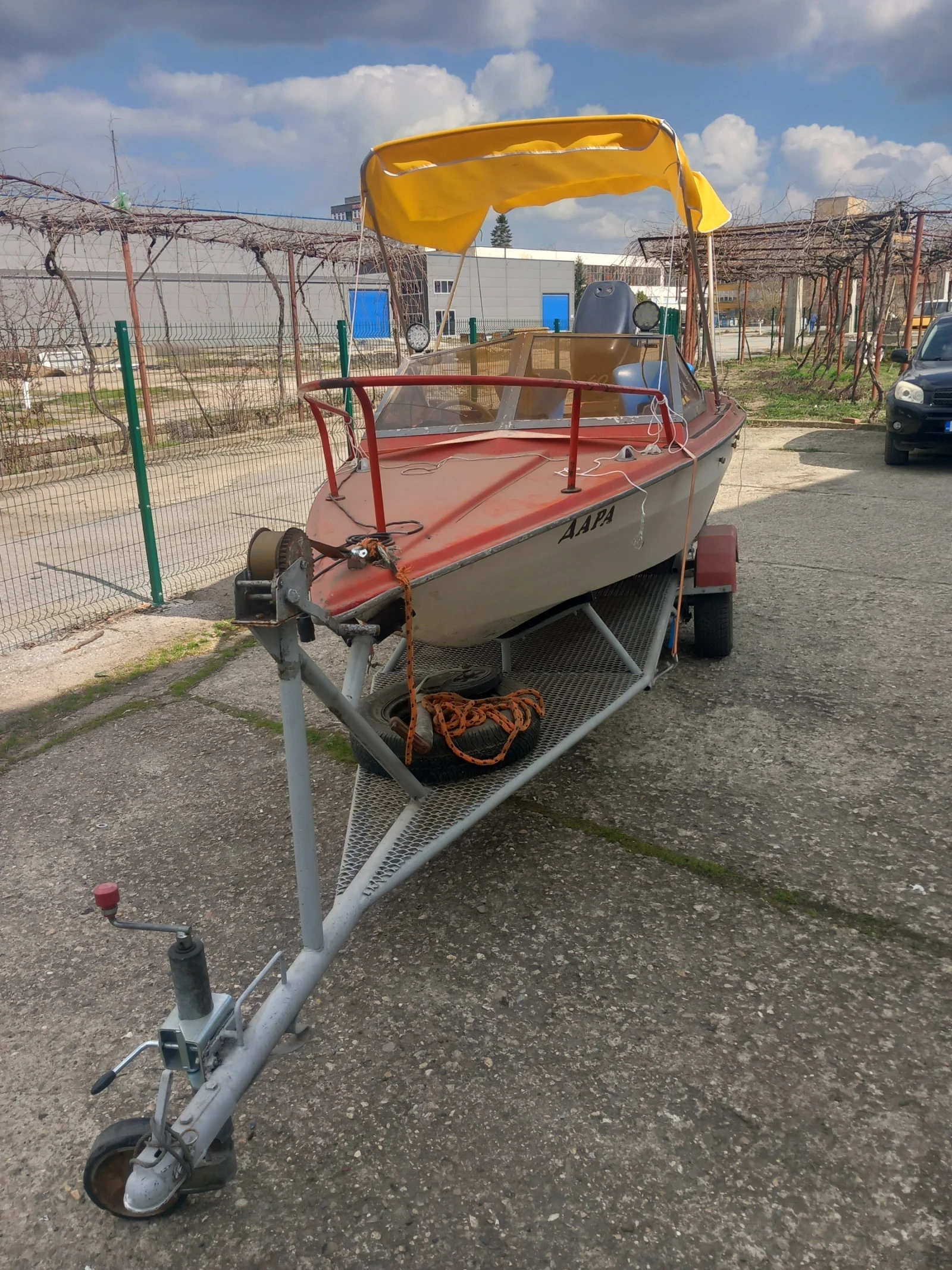 Лодка Собствено производство, снимка 3 - Воден транспорт - 53874216
