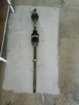 полуоска предна дясна Ланд Ровър Евок 2.2д