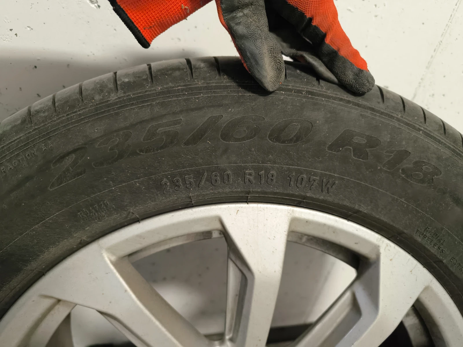 ���� 235/60R18 | Mobile.bg � ����������� 5