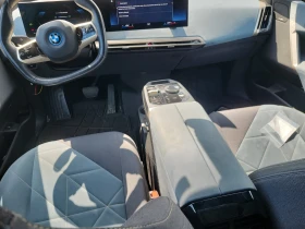 BMW iX M-pack* REAR STEERING* ПОДГРЕВ* HARMAN* SKYLOUNGE, снимка 6